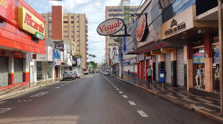 Horário de funcionamento do comércio sofre alterações em novo decreto publicado pela Prefeitura de Ituiutaba nesta terça-feira (11/08)