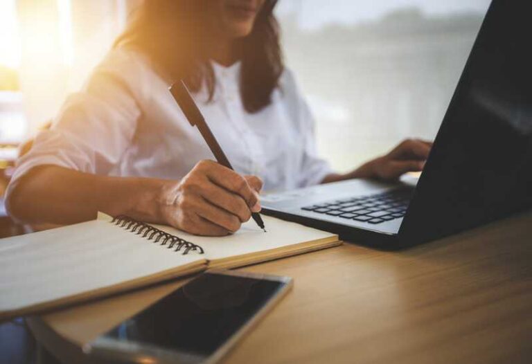 Estado oferece mais 14 mil vagas de cursos de capacitação profissional; Em duas semanas, Rede Uaitec disponibiliza 39 mil novas vagas de cursos on-line