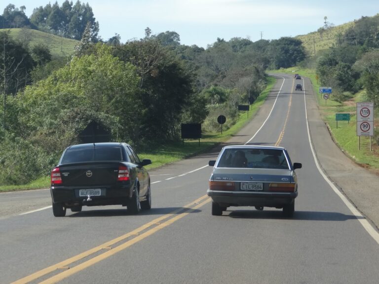 Geral Jovens do sexo masculino se arriscam mais em ultrapassagem perigosa