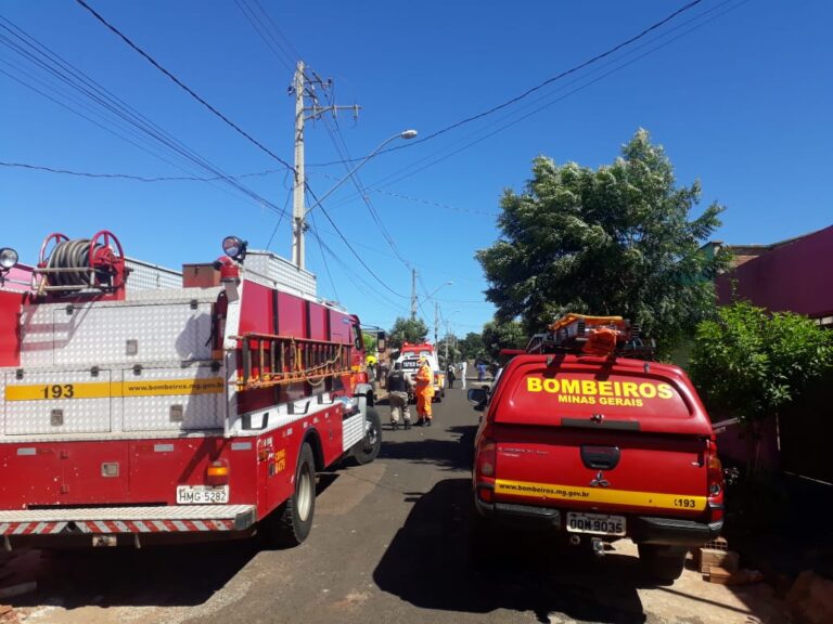 Durante suposto surto psicológico, morador tenta incendiar casa no Bairro Jardim Europa 2