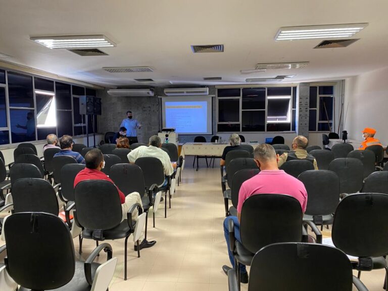 CMTT realiza reunião e define estratégias a serem adotadas no trânsito