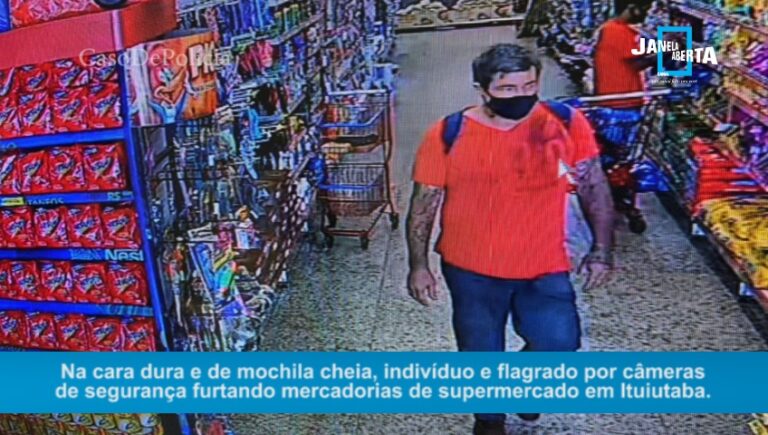 Indivíduo é flagrado na cara dura furtando supermercado em Ituiutaba