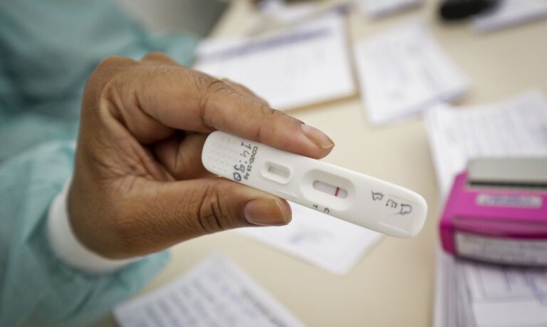 Primeira marca de autoteste de Covid-19 é aprovada pela ANVISA