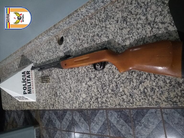 Homem é preso na MG-154 em Ituiutaba com espingarda e munição sem registro