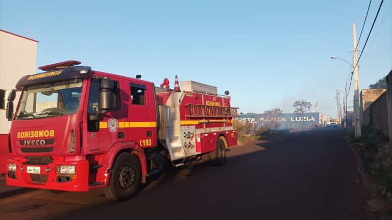 CBMMG combate em Ituiutaba dois incêndios criminosos