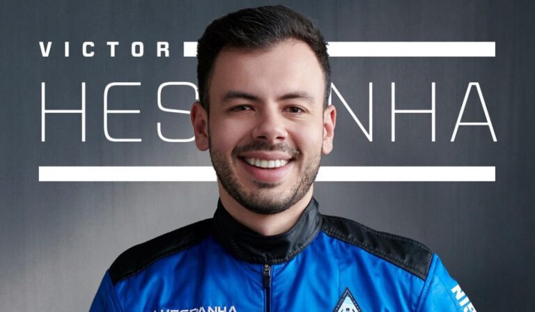 Victor Hespanha se torna o segundo brasileiro a ir ao espaço