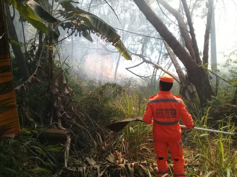 Incêndios urbanos não dão trégua e Bombeiros são acionados em Ituiutaba