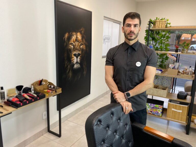 APROVEITE: Vignoshy Barber Shop oferece corte de cabelo a partir de  R$ 25,00