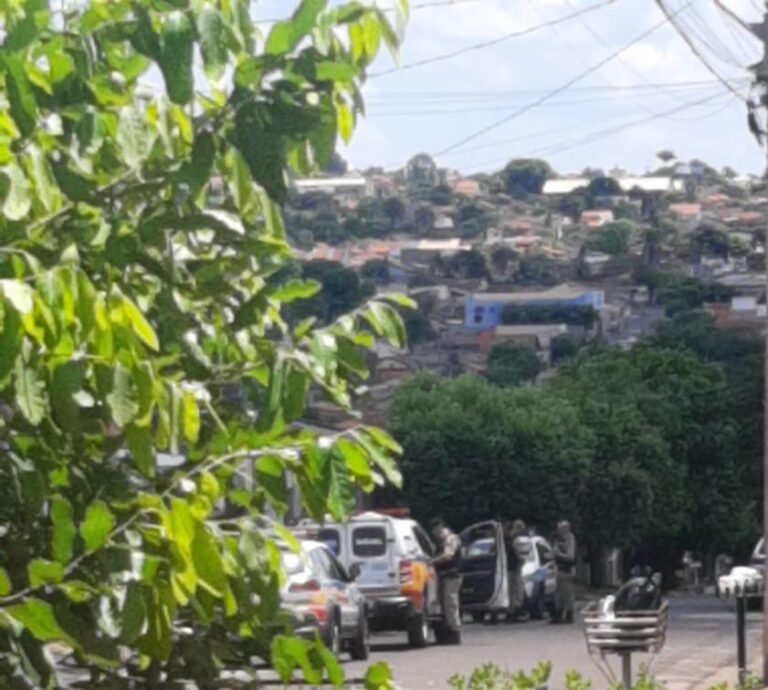 PMMG prende quadrilha que assaltou casa de policial em Ituiutaba (MG)