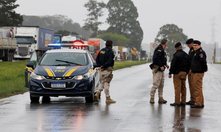 Multas por bloqueios em rodovias somam R$ 18 milhões, diz PRF