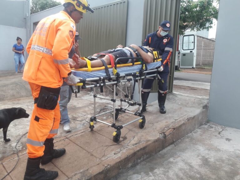 Ituiutaba: Homem cai de telhado no Bairro Platina e fica muito machucado