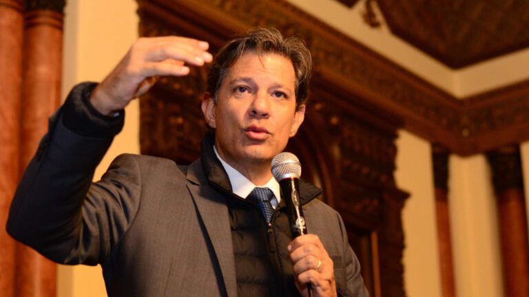 Haddad pede ao governo Bolsonaro que não prorrogue desoneração dos combustíveis