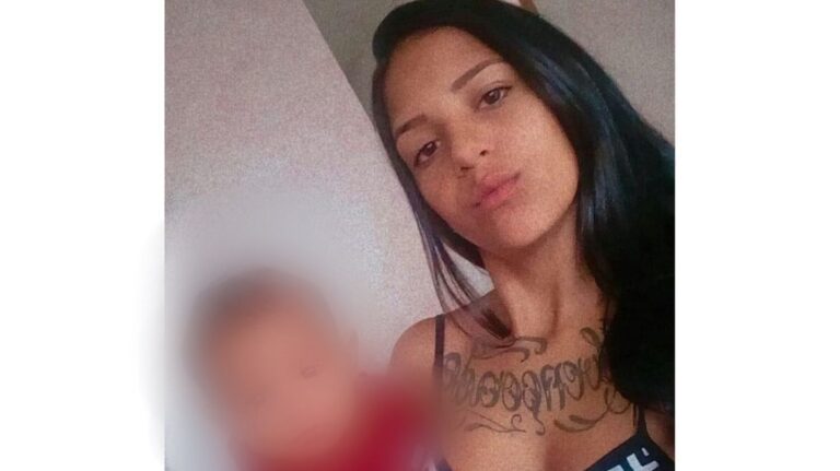 Uma das mulheres que bateu contra poste no Nova Ituiutaba morre ao dar entrada no hospital