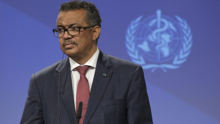 OMS declara fim da emergência internacional causada pela Covid-19