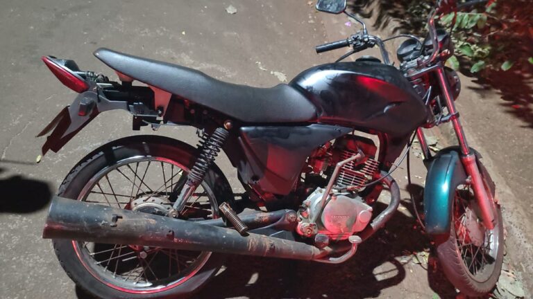 Moto furtada em SP é recuperada pela PMMG em Ituiutaba