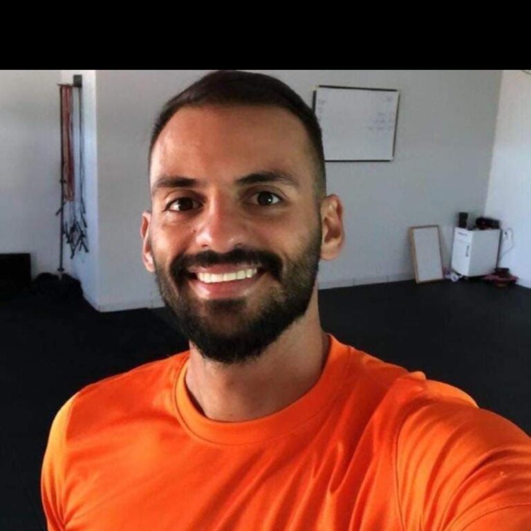 Ciclista de Santa Vitória morre ao ser atropelado na BR-365