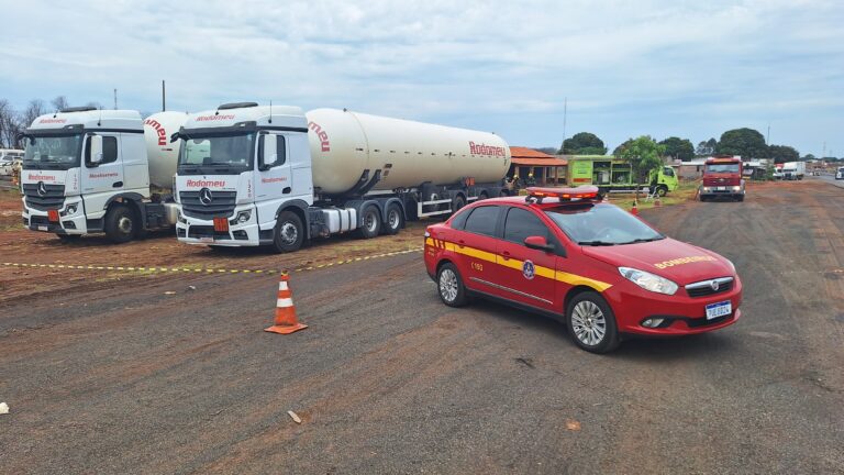 CBMMG apoia PRF em operação de transferência de gás GLP, em Canápolis