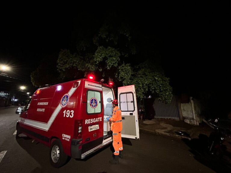 Três pessoas ficam feridas em batida de motocicleta no Bairro Natal, em Ituiutaba