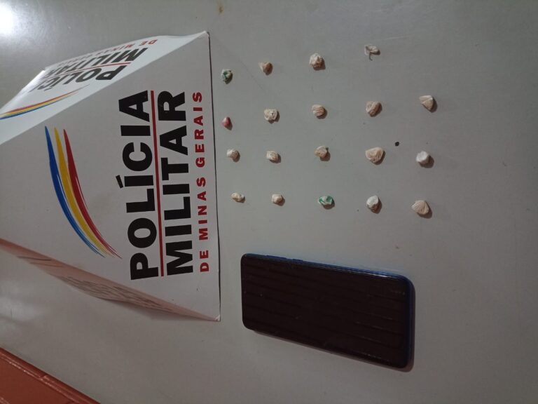 PM de Ituiutaba prende traficantes com pedras de crack