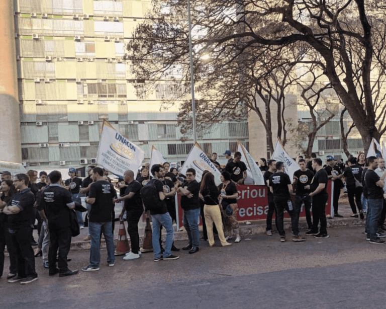 Greve da CGU e do STN se aproxima dos 2 meses sem acordo firmado