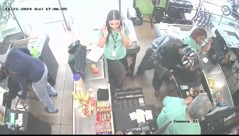 VÍDEO: Assalto a supermercado em Ituiutaba é registrado por câmera de segurança