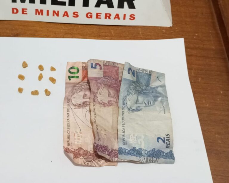 PM prende suspeito com pedras de crack em Monte Alegre de Minas