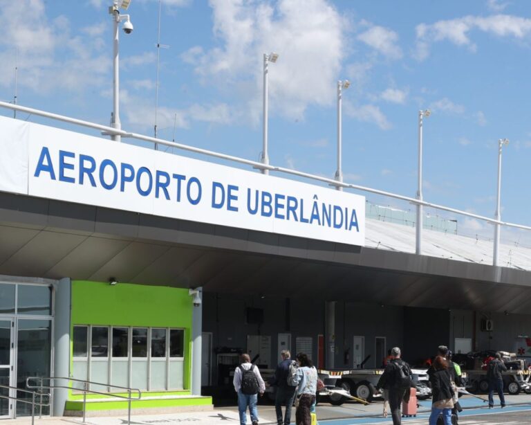 Cerimônia marca o início das obras no Aeroporto de Uberlândia