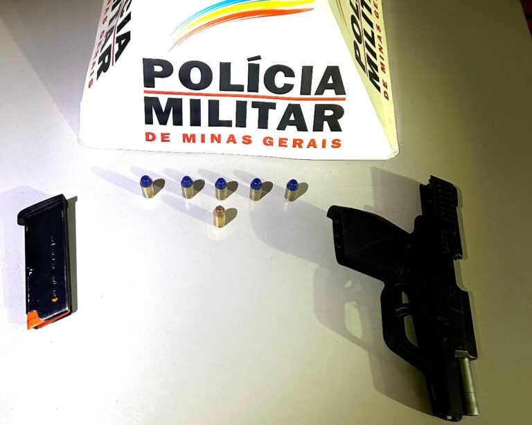 PMMG prende homem com pistola calibre .40 em um bar localizado no Bairro Setor Norte, em Ituiutaba