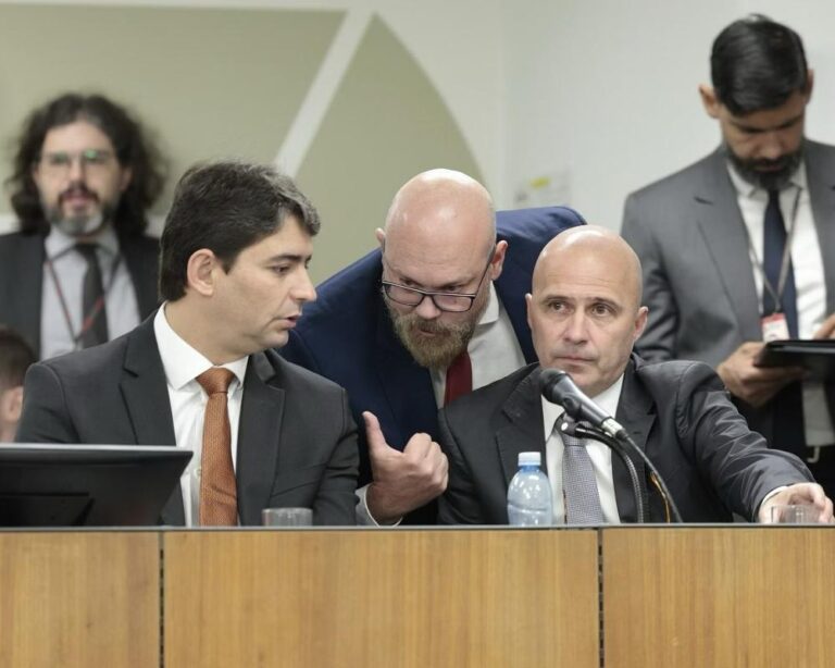 Deputados mineiros querem reunião com BNDES para discutir prazos do PROPAG