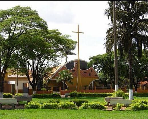 Paróquia Nossa Senhora de Fátima e São Sebastião de Canápolis celebra 65 anos com programação religiosa, cultural e histórica