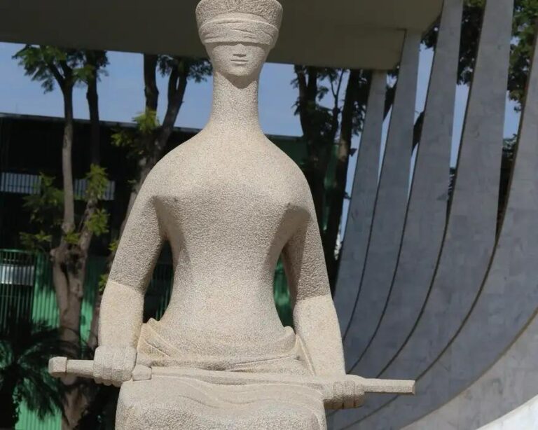 STF decide responsabilizar redes sociais por conteúdos ilegais de usuários