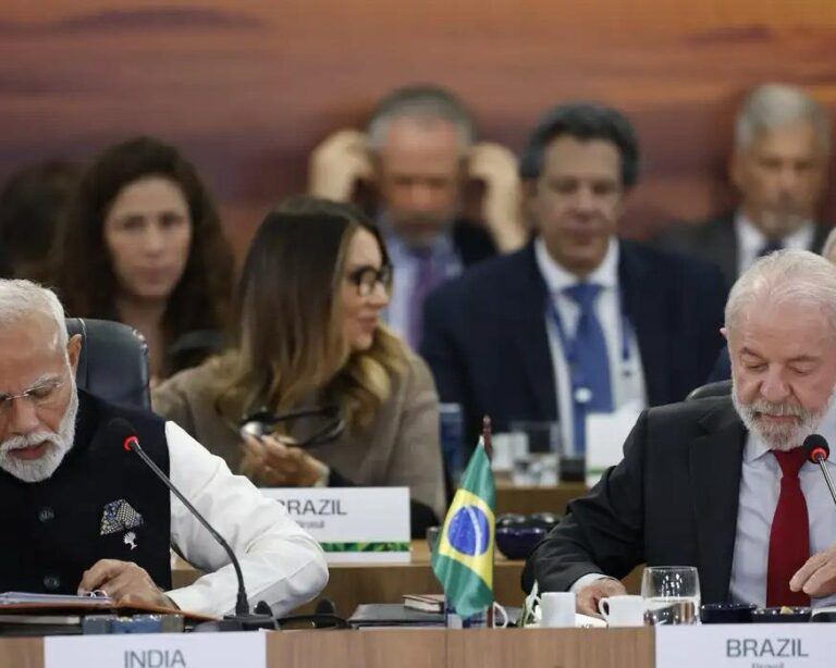 Brics defende inteligência artificial de código aberto e regulação com foco social