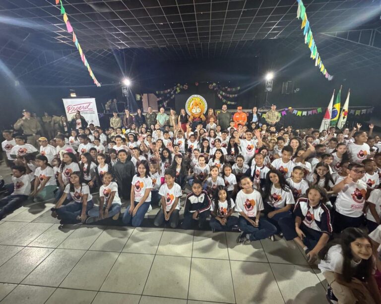 Proerd forma 280 alunos em Ituiutaba e reforça combate às drogas nas escolas