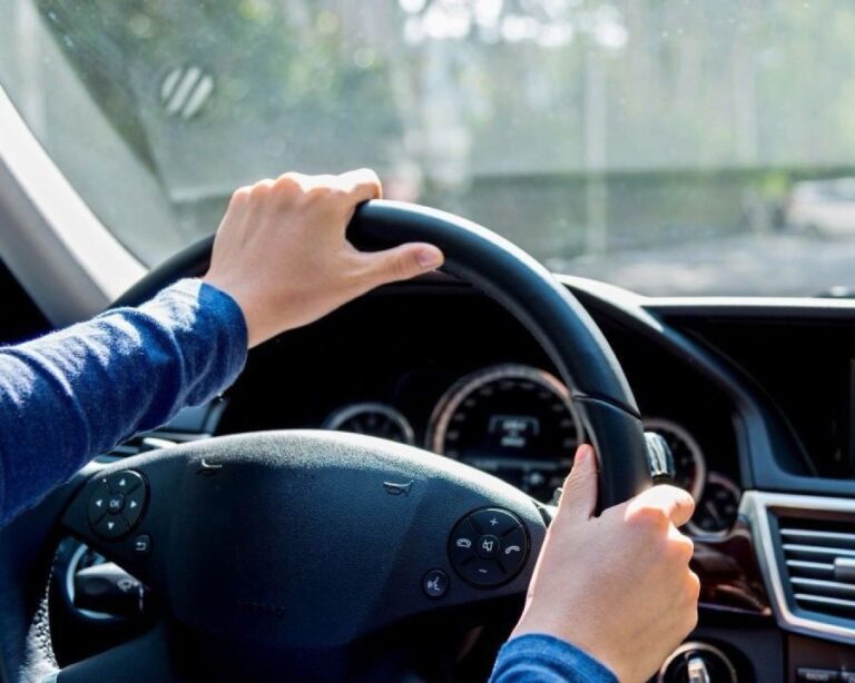 Governo estuda fim da obrigatoriedade de autoescola para tirar CNH