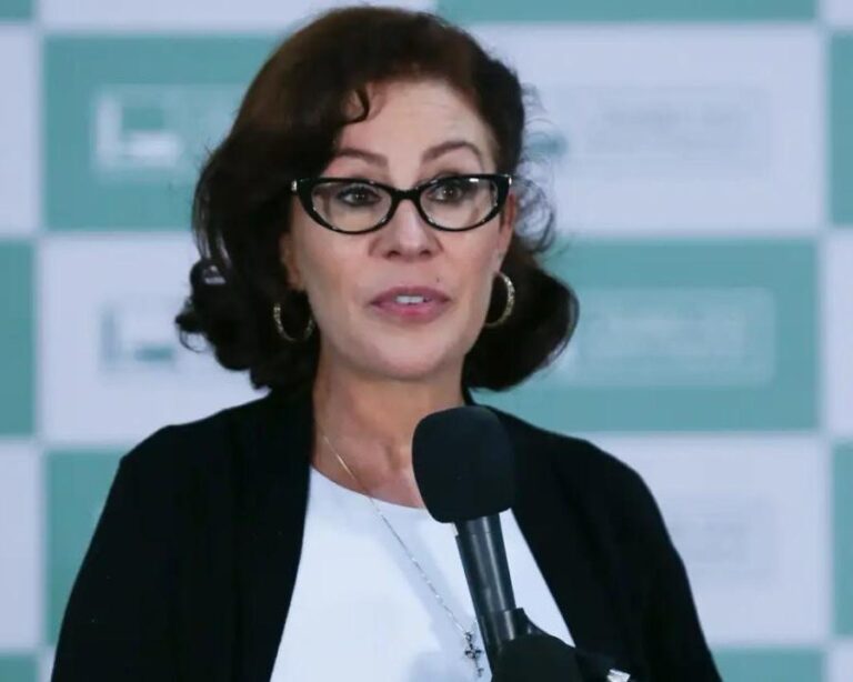 Deputada Carla Zambelli é presa em Roma após cooperação internacional