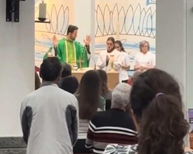 Missa de Sétimo Dia cita nome de Ozzy Osbourne e surpreende fiéis em Uberlândia (MG)