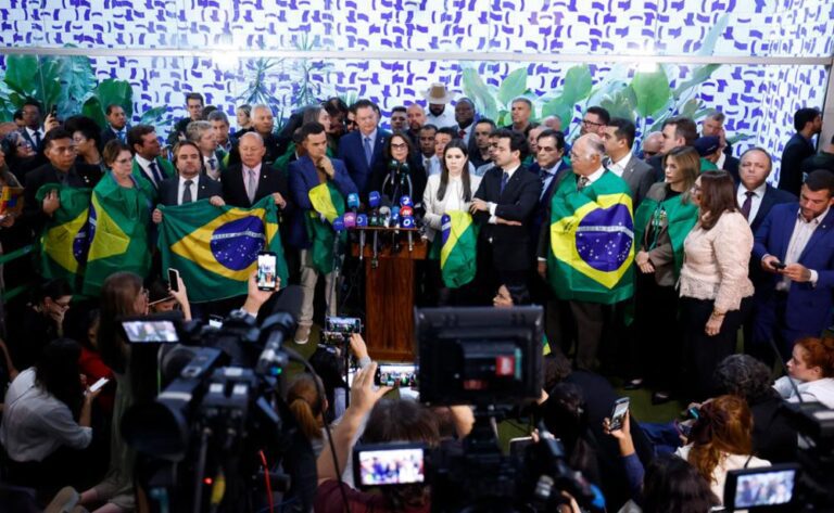 Oposição diz que impeachment de Moraes será pauta prioritária no Senado