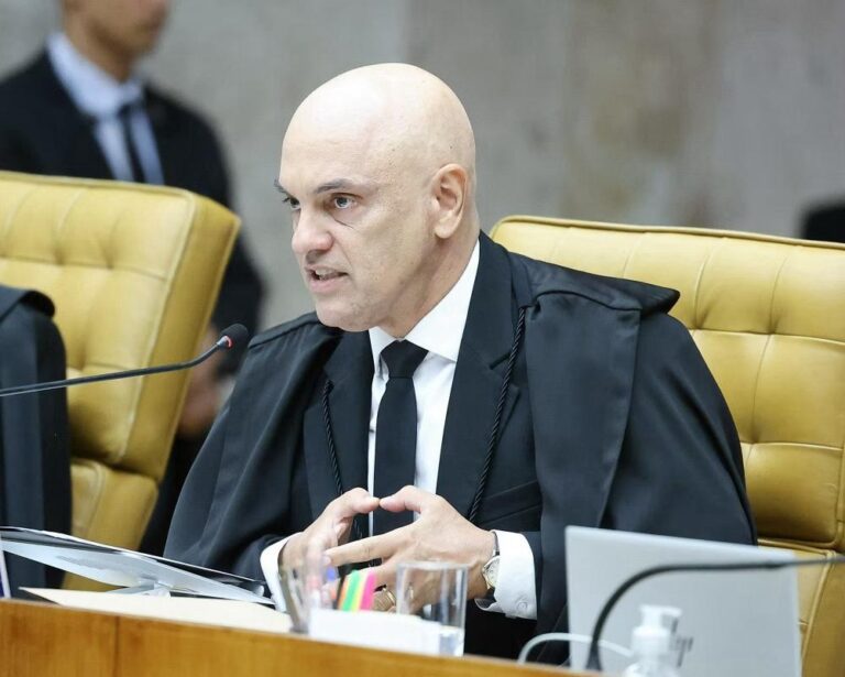 Moraes reage a sanções dos EUA e defende soberania do STF