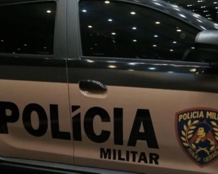 Homem é encontrado morto com faca cravada no pescoço dentro de casa em Ituiutaba