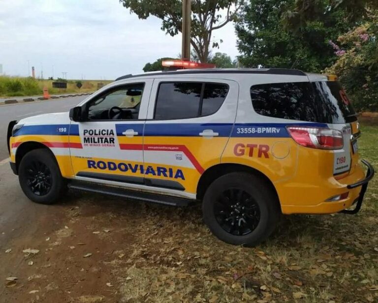 Pedestre com Síndrome de Down é atropelada e condutor foge sem prestar socorro em Perdizes (MG)