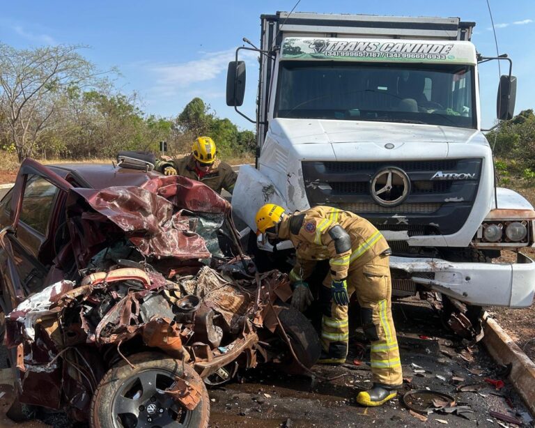 Acidente na BR-364 deixa motorista morto próximo na Região dos Bastos, em Minas Gerais