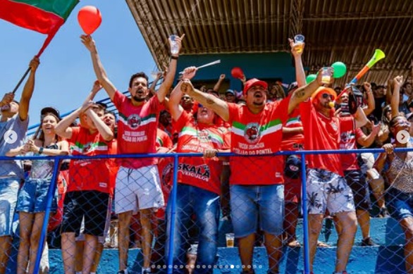 Torcida Corujão do Pontal organiza caravana para apoiar o Boa Esporte em Paracatu