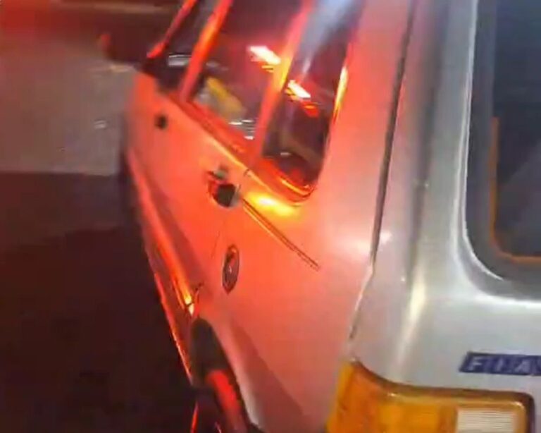 Veículo clonado é apreendido e motorista é preso pela PMRv, em Canápolis