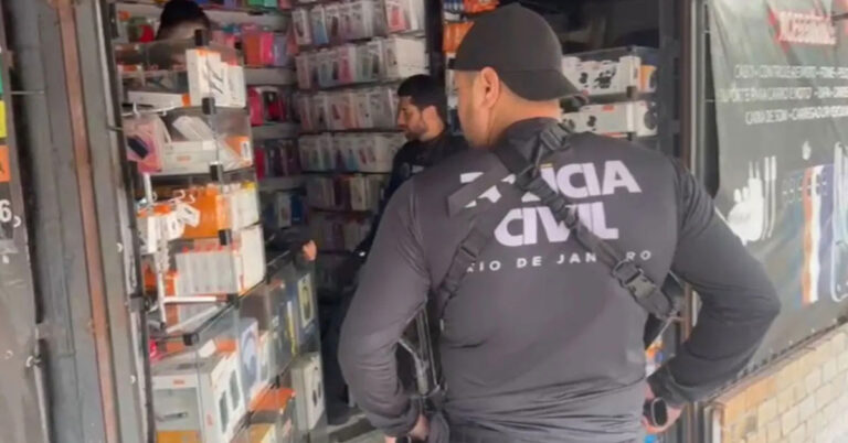 Polícia mira esquema de desbloqueio e revenda de celulares roubados em Minas e mais dez estados