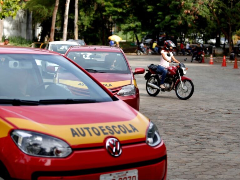 Autoridade do setor de autoescolas reagem e anunciam ações no Congresso e no STF para barrar a resolução do Contran
