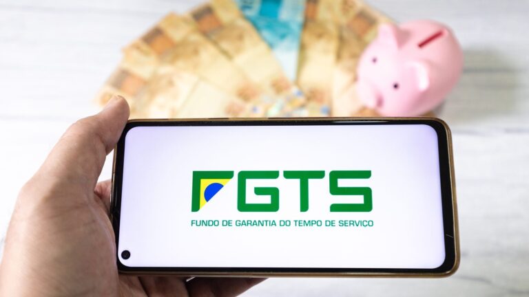 Governo libera saque do FGTS retido para trabalhadores do saque-aniversário