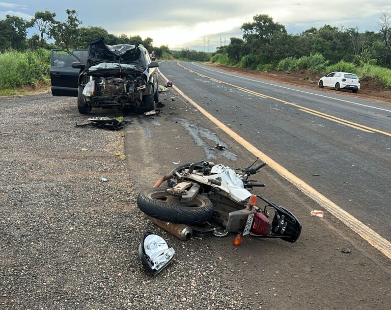 Motociclista morre em colisão frontal na MGC-452, em Nova Ponte