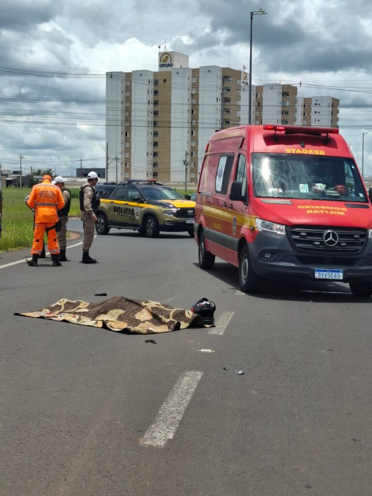 Motociclista morre em colisão com micro-ônibus na LMG-503, em Uberlândia