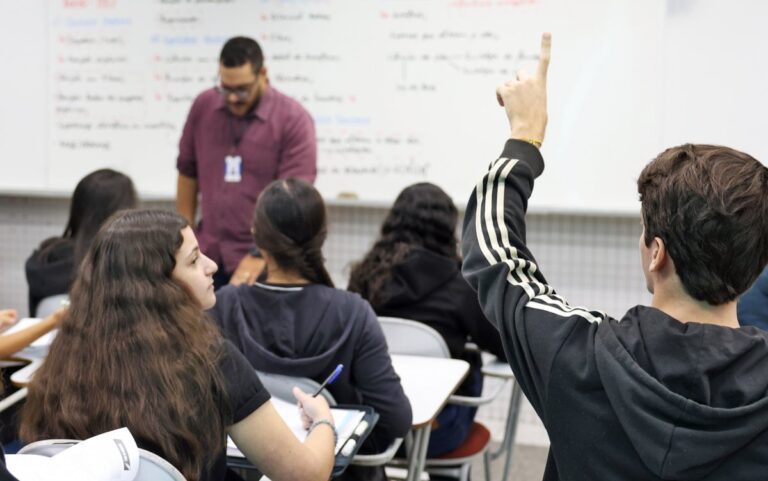 Pé-de-Meia Licenciaturas: MEC abre inscrições nesta Sexta (20) para até 12 mil bolsas