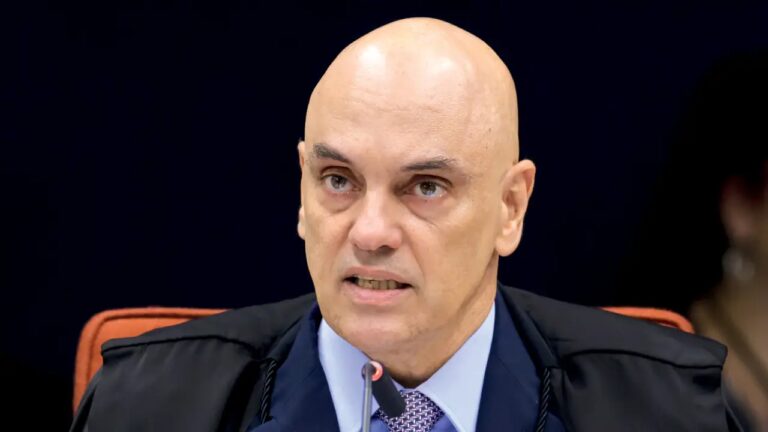 Operação da Polícia Federal mira servidores da Receita Federal em apuração de quebra de sigilo de ministros do STF